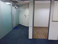 North Bridge Centre (D7), Office #632366151